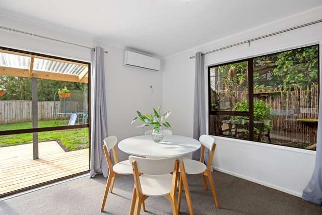 24 Hookway Grove Paraparaumu_3