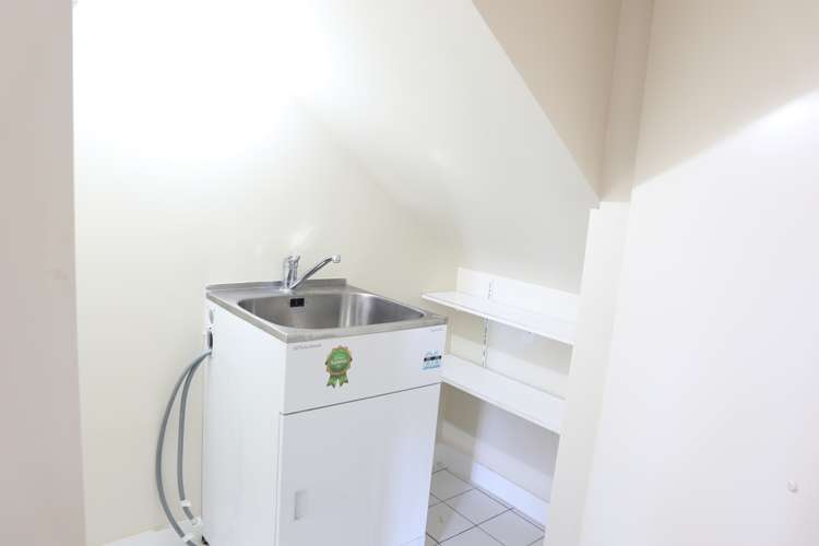 4/12 Ambrico Place New Lynn_13