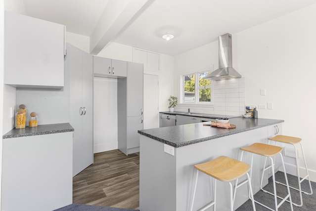 Charming, Renovated & Must Be Sold
