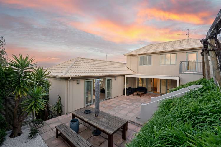 6 Gardenhill Lane Redcliffs_24