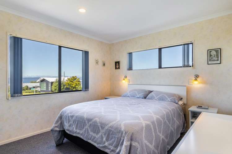 2 Ngati Parekaawa Drive Kuratau_18