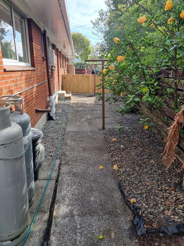 2/16 Harwood Road Mount Wellington_8