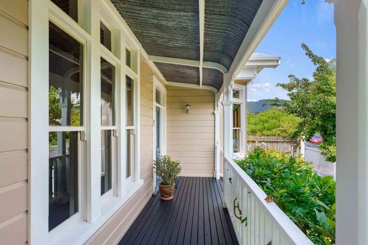 3 Wedgewood Grove Raumati Beach_24