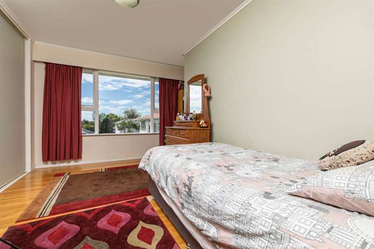 17 Divich Avenue Te Atatu South_15