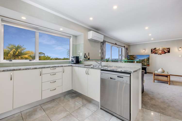 58 Red Hills Road Massey_12