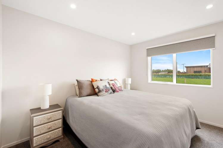 5 Surrey Street Orepuki_9