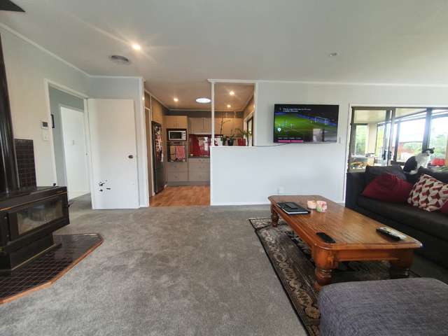 1 Oakmont Place Wattle Downs_2