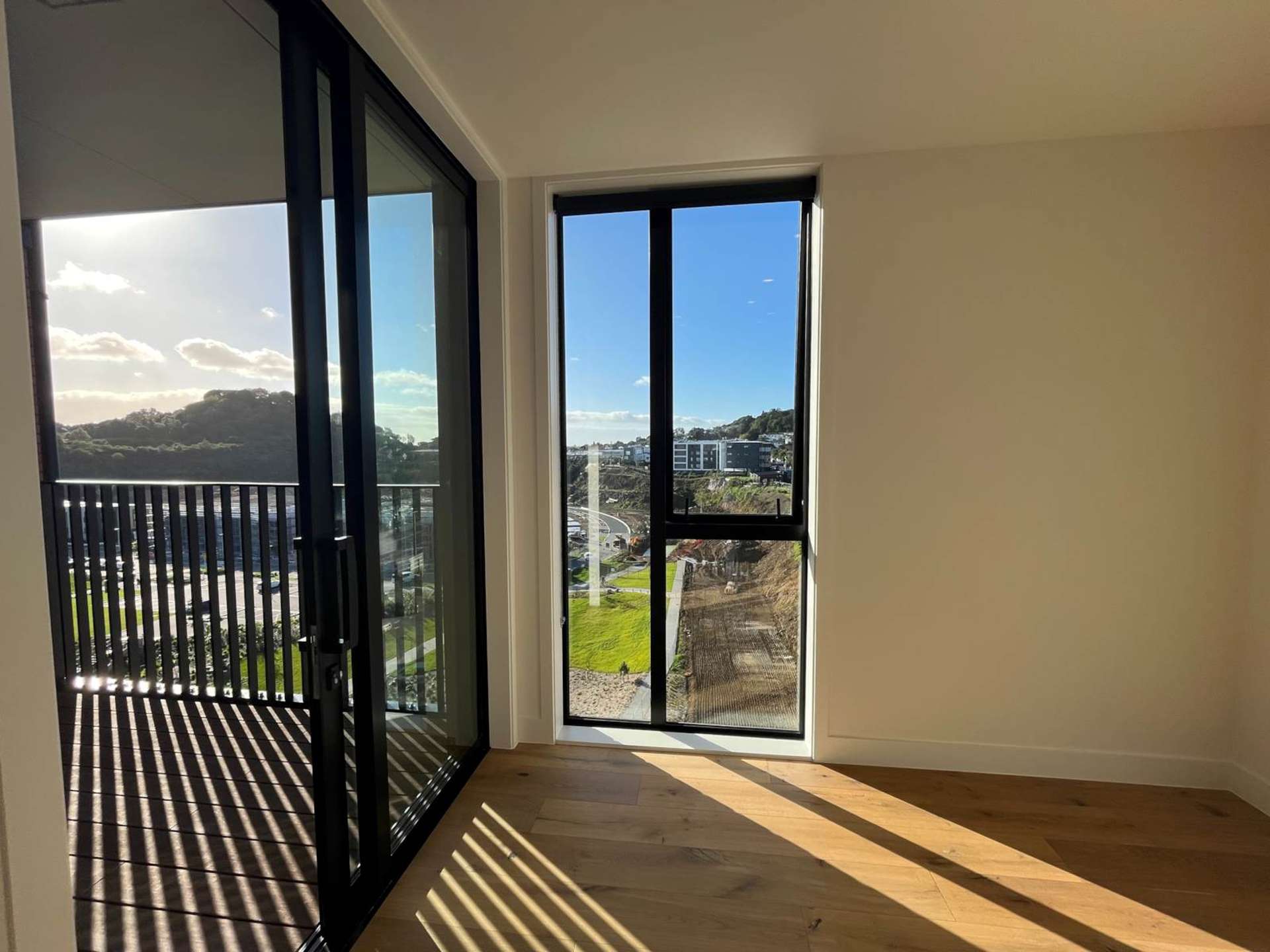 502/2 Grahame Breed Drive Three Kings_0