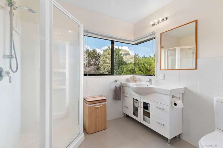 86 Harry Dreadon Road Opaheke_13