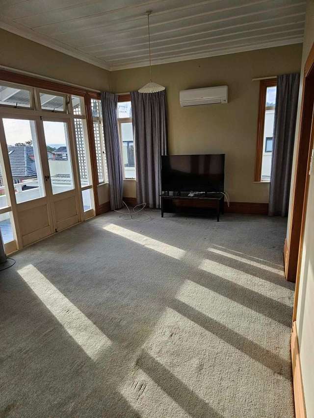 2/8 Clarendon Road St Heliers_4