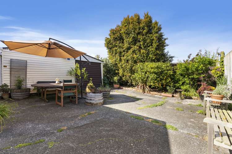 6 George Street Mangere East_13