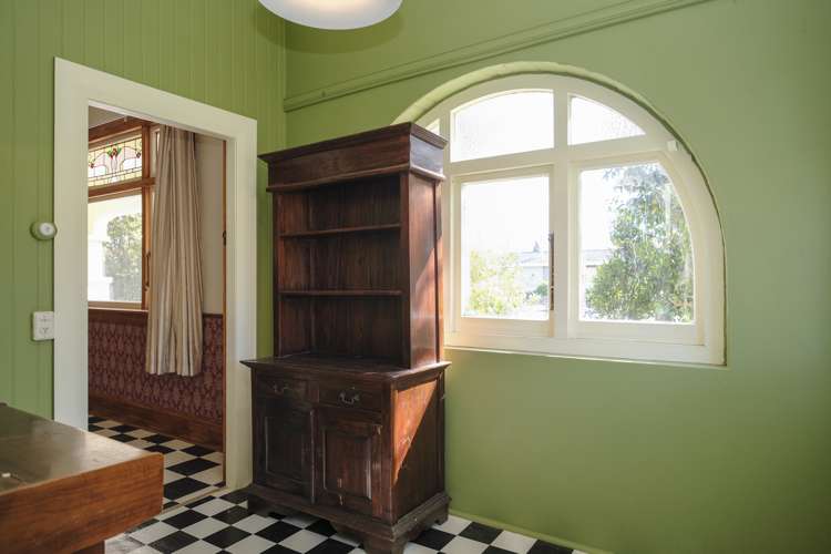 2 Maine Street Dannevirke_23