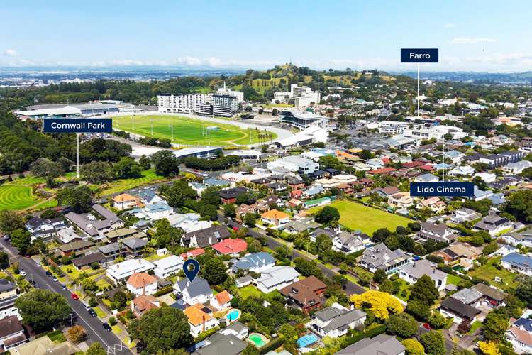 12 Kimberley Road Epsom_36