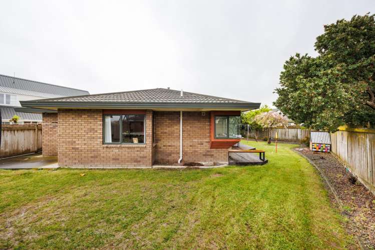 12 Colorado Crescent Milson_24