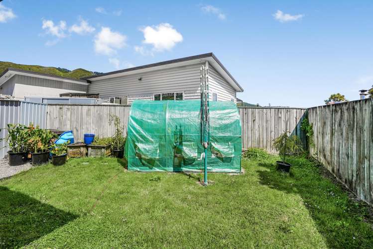 12 Fraser Colman Grove Wainuiomata_19