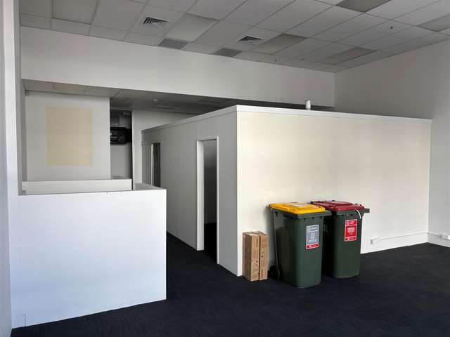 Unit 2, 354 Victoria Street Hamilton Central_4