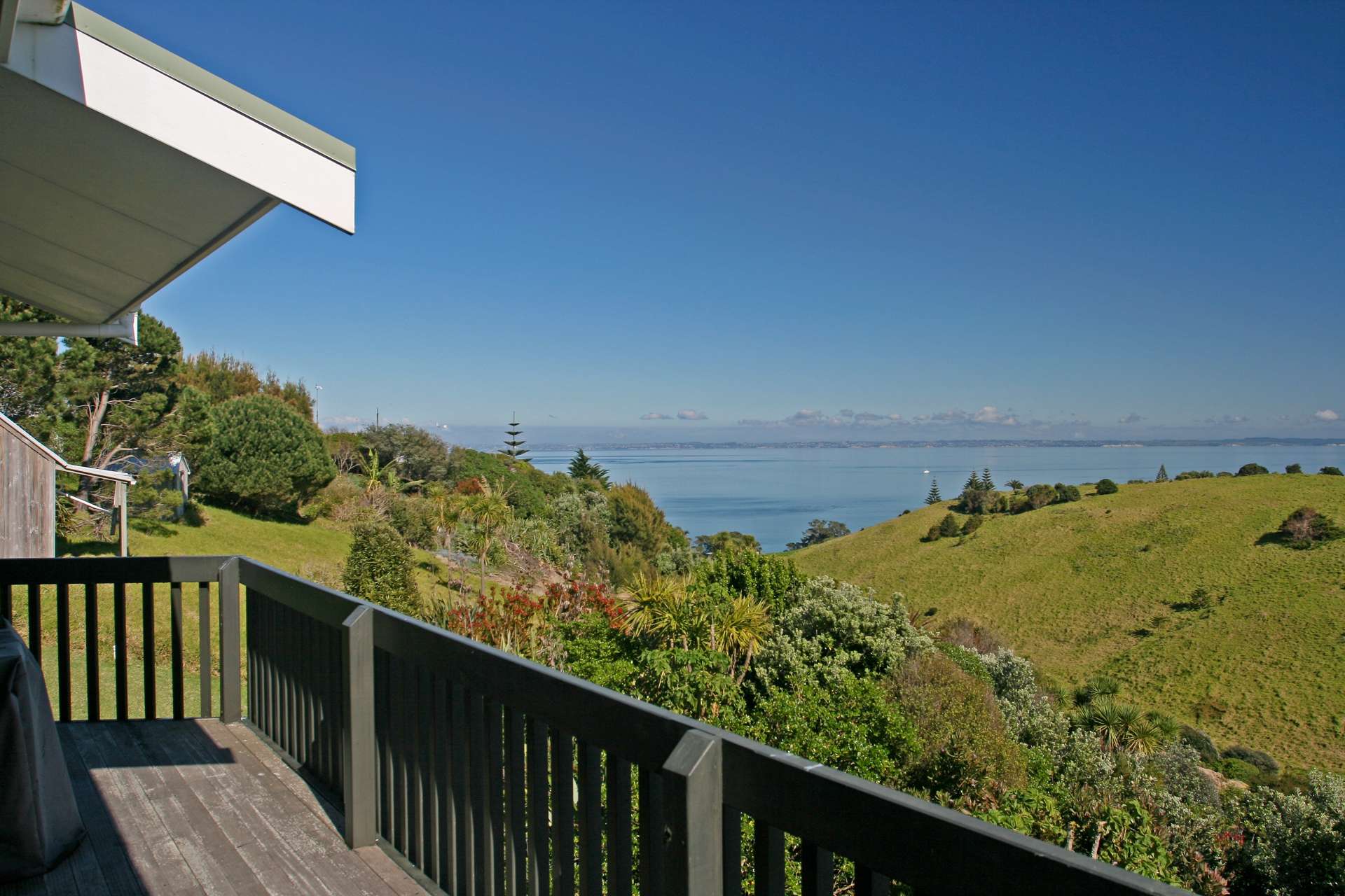 24 Ocean View Crescent Rakino Island_0