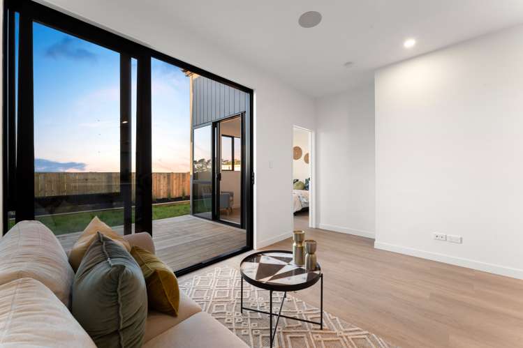 72 Puwha Street Massey_15