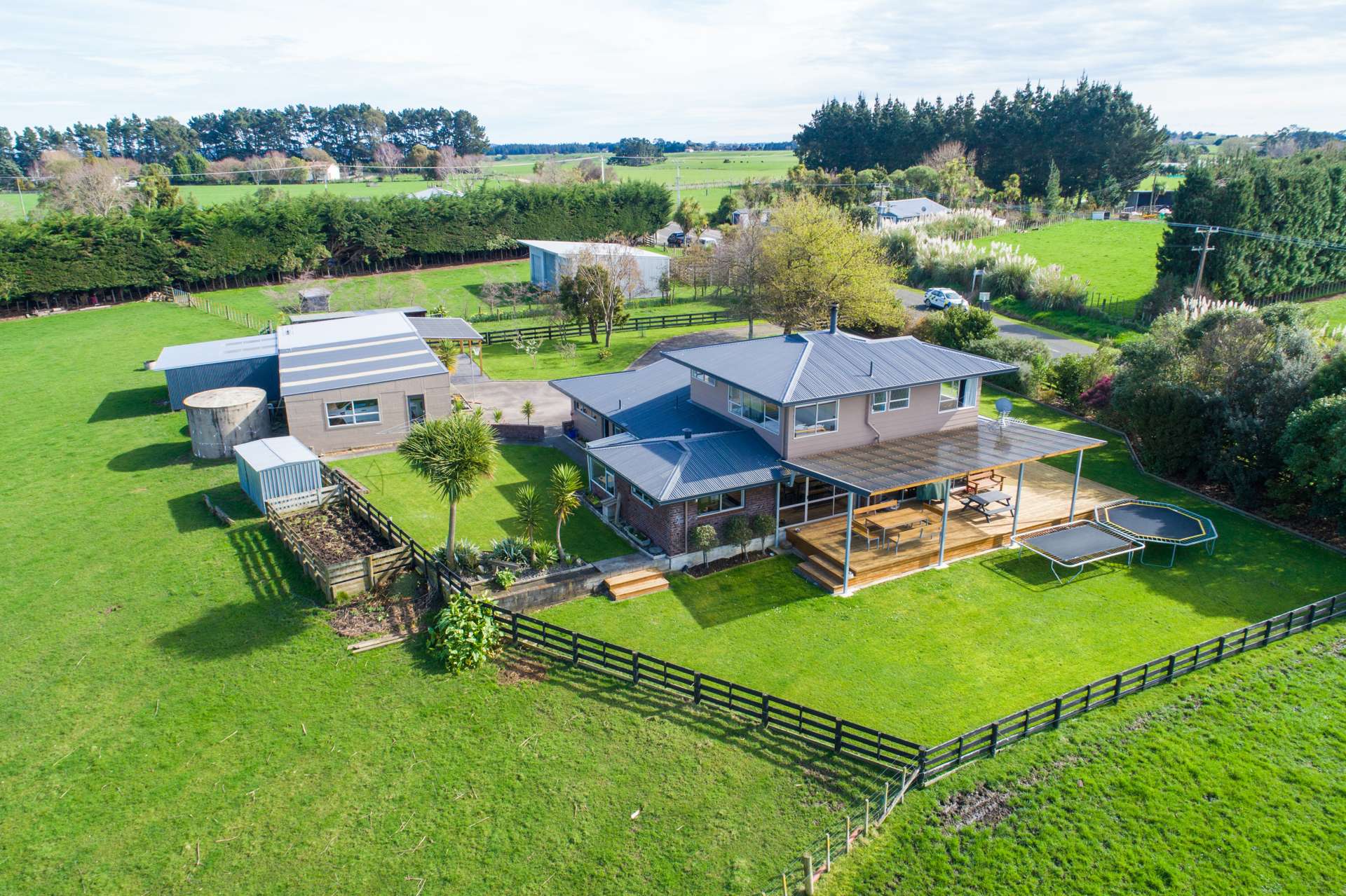 695 Sandon Road Halcombe_0