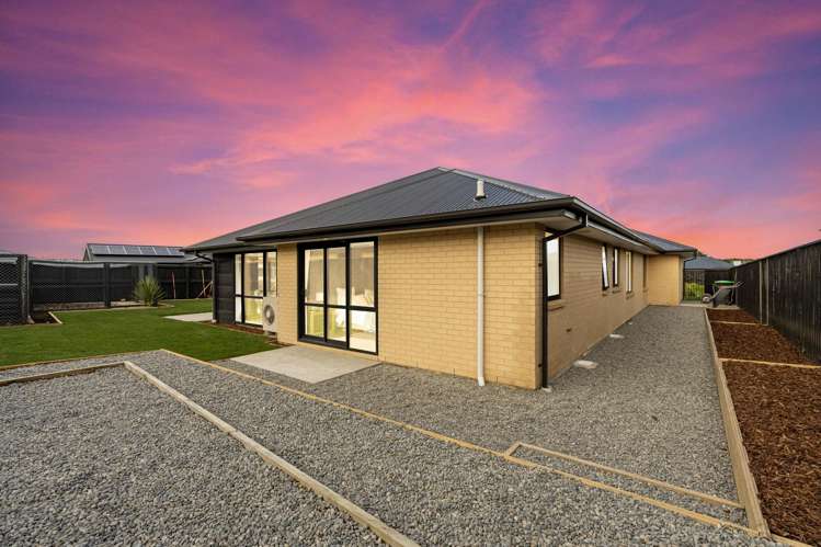 5 Solitary Lane Rolleston_17