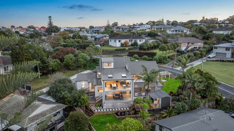 37 Glenfern Road Mellons Bay_43