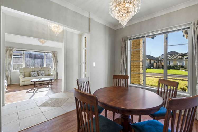 6 Banshire Close Flat Bush_10