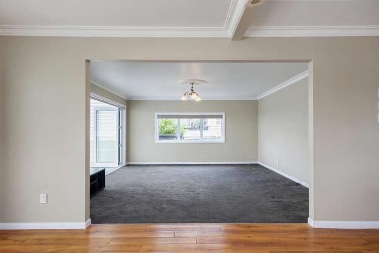 10 Willis Street Mount Albert_13