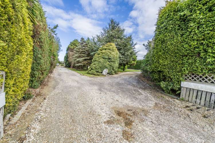 266 Bay Road West Plains_31