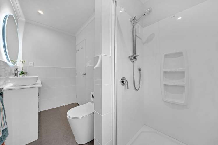 1 Noble Court Flat Bush_20