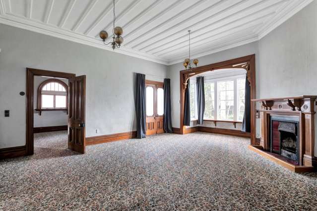 76 South Road Manaia_1