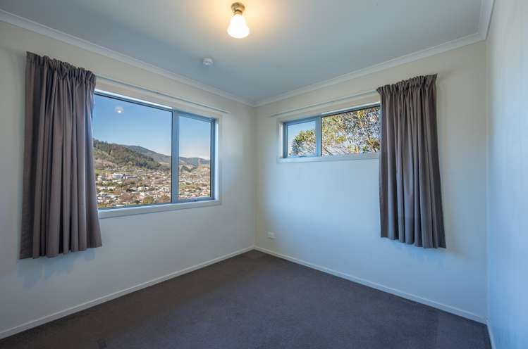 50 Saint Lawrence Street Toi Toi_7