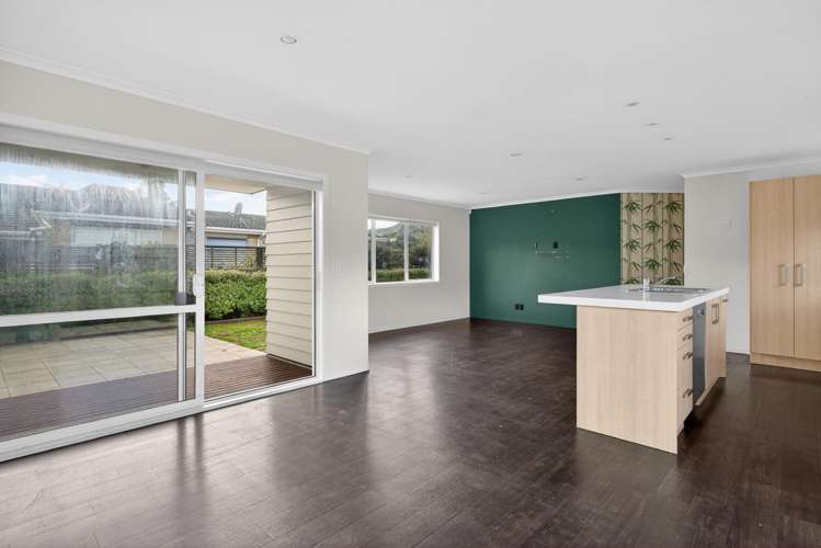 8 Davies Street Tawa_8