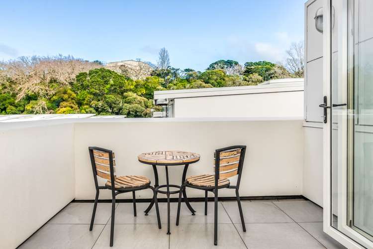 13/27 Birdwood Crescent Parnell_2