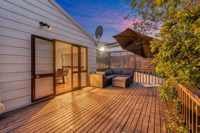 2/30 Glen Vista Place Bayview_1