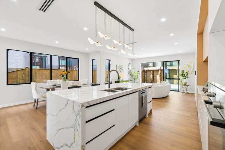 4 Tamure Road Flat Bush_15