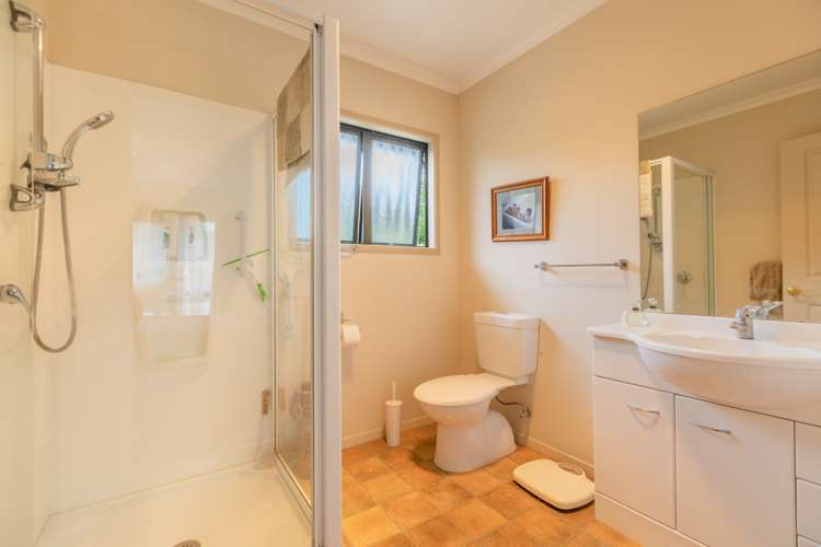 2 Petersen Place Waipukurau and Surrounds_13