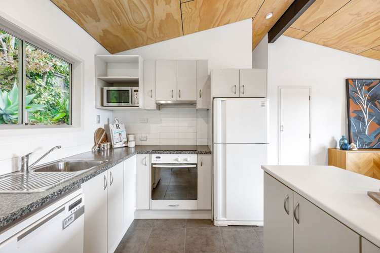 1/61 Glamorgan Drive Torbay_4