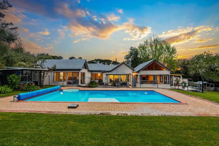 347 Taylor Road Helensville_18