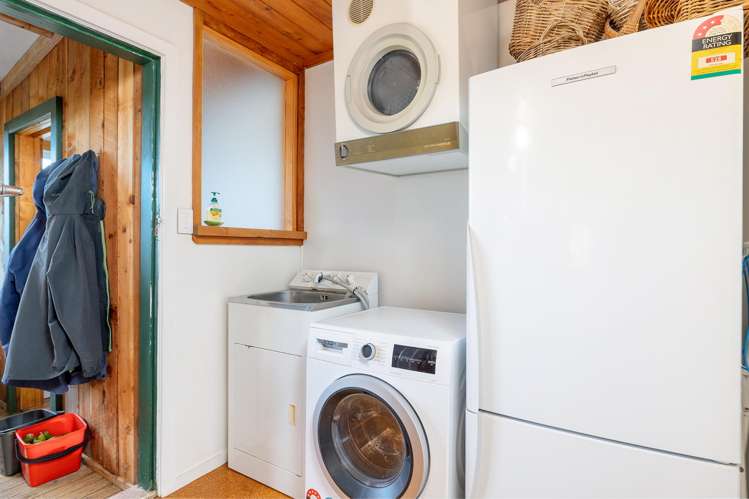 589 Gladstone Road Carterton_9