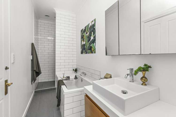 55 Mckinley Crescent Brooklyn_20