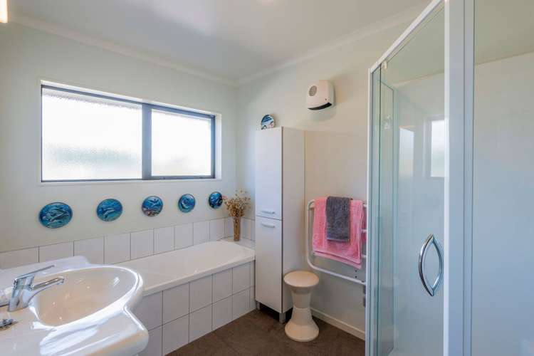 7 Cascade Way Paraparaumu_13