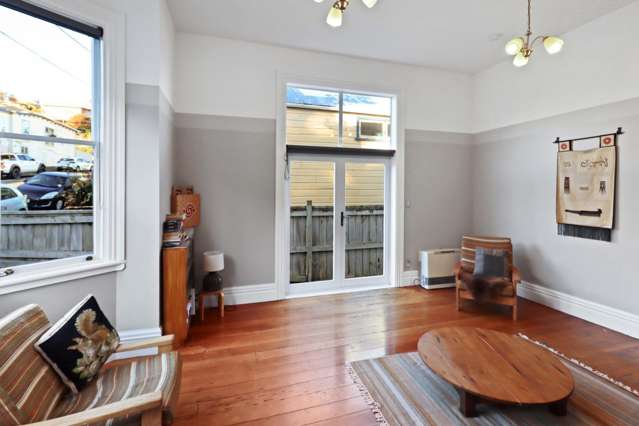 85 Te Wharepouri Street 1255_1