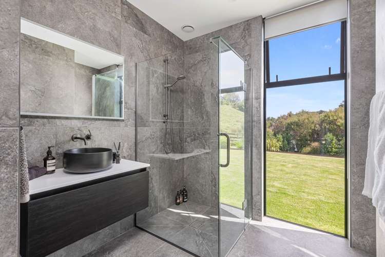983b Hibiscus Coast Highway Waiwera_10