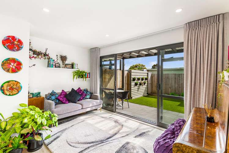 3/60 Hepburn Road Glendene_11