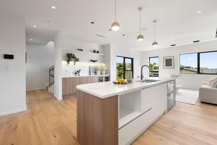 21 Northumberland Avenue Hauraki_9
