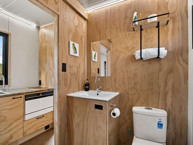 67 Brighton Road Green Island_8