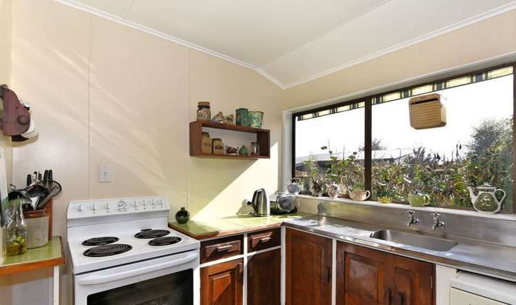 1b Selbourne Avenue Richmond_5