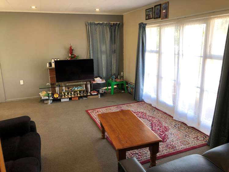523 Massey Road Mangere_1