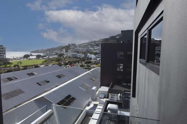 Your Five-Star Wake-Up Call to the City