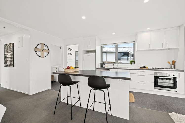 22 Kauri Crescent Snells Beach_11